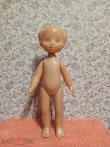 Кукла времён СССР. Пластмасса. Рельефные волосы. В 29 см. Не частая.